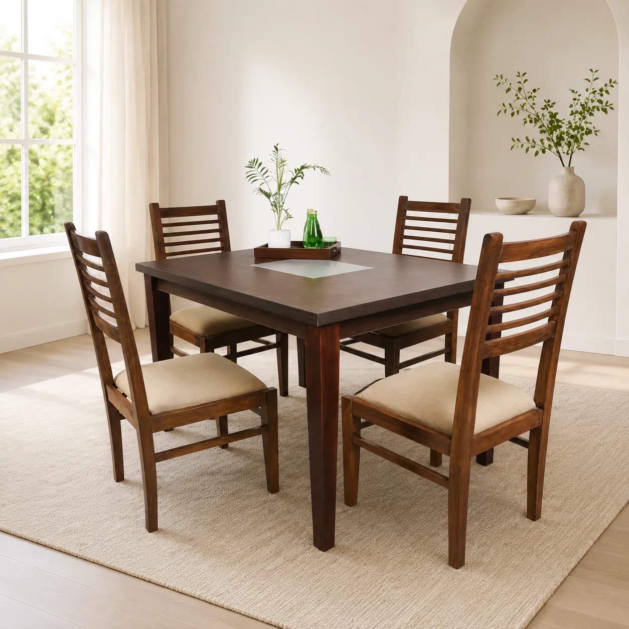 Otio Dining Table