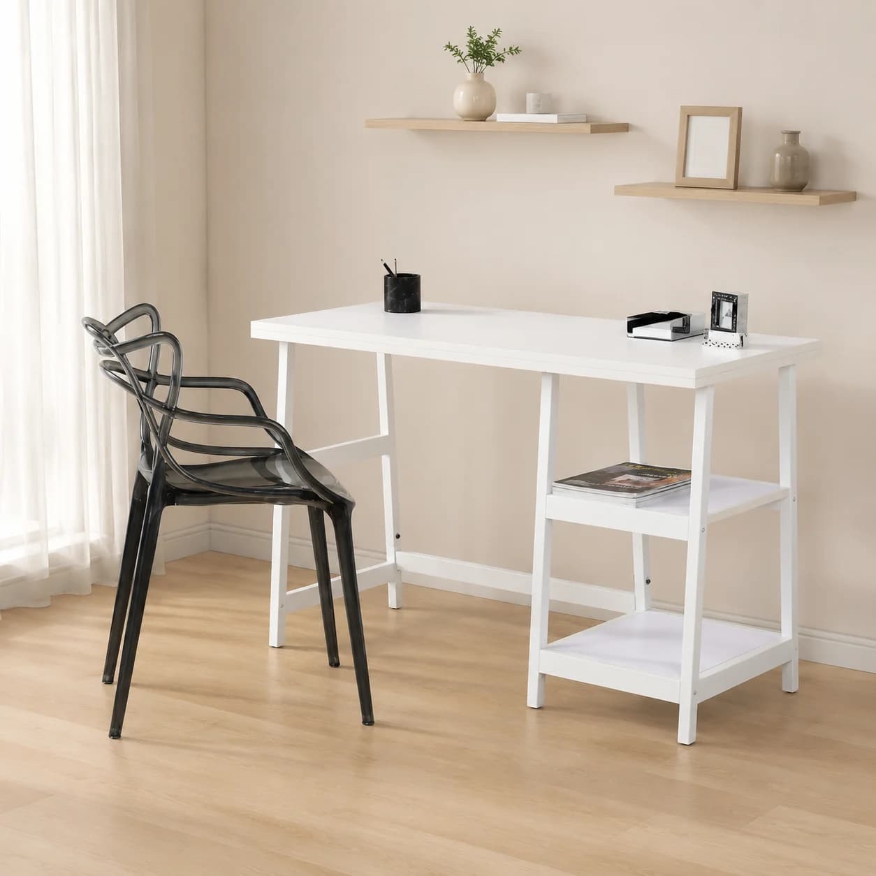 Lumo Study Table