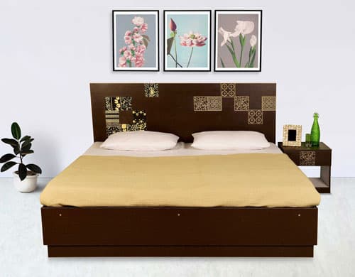 Ornate King Double bed with Mattress and side table